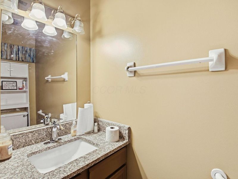 2125 Keltonshire Avenue, Columbus, OH 43229 Photo 30