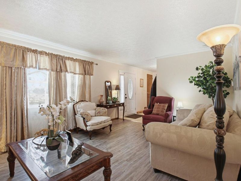 2125 Keltonshire Avenue, Columbus, OH 43229 Photo 6