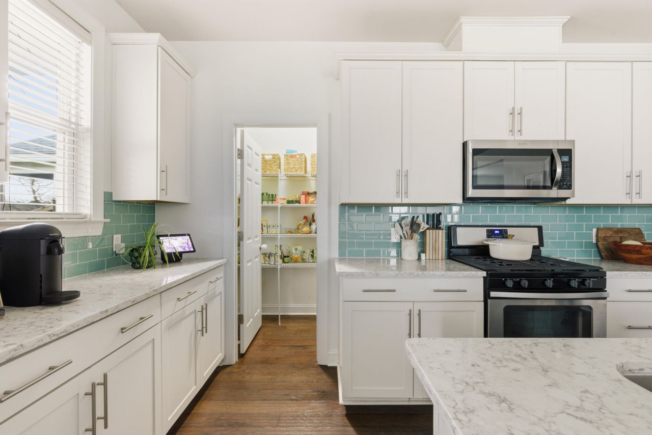 3065 Grand Bay Lane Photo 5