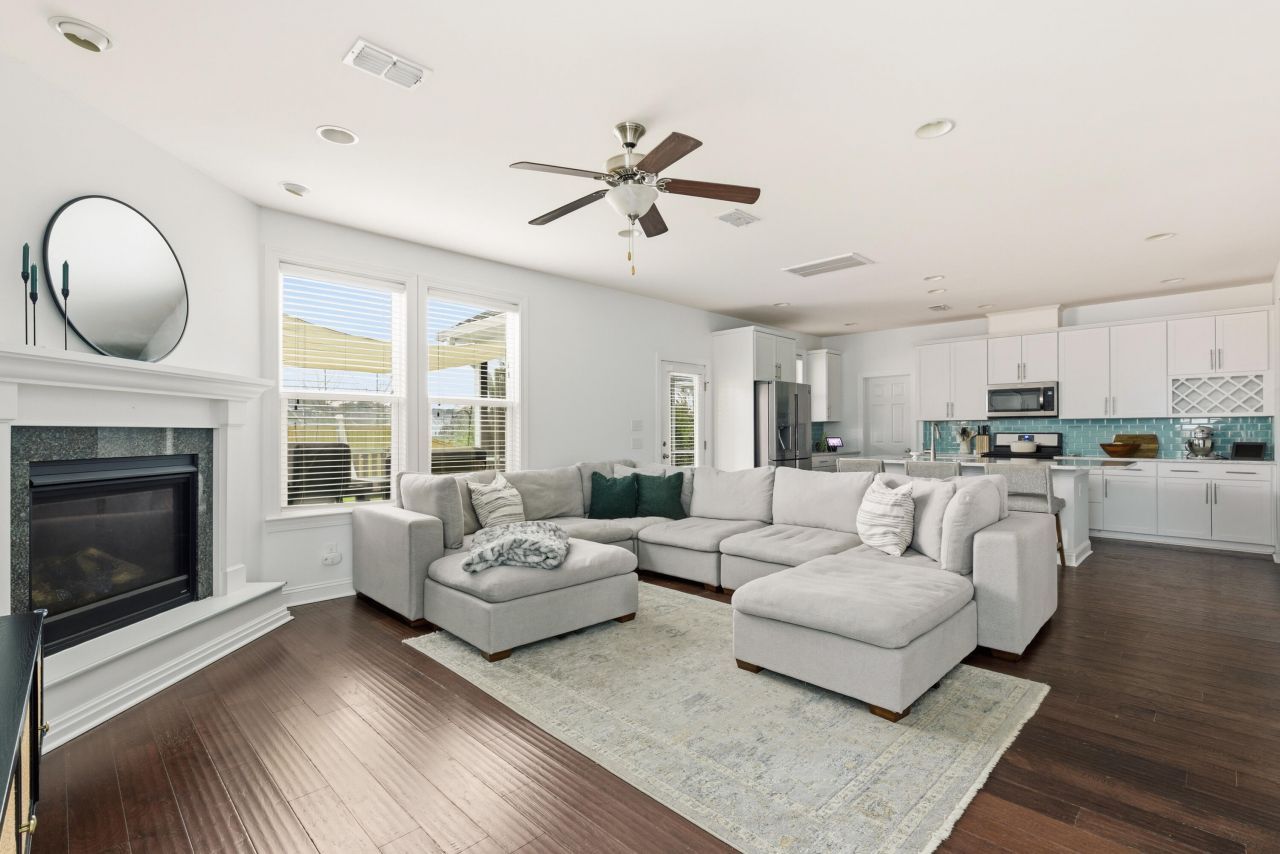 3065 Grand Bay Lane Photo 8