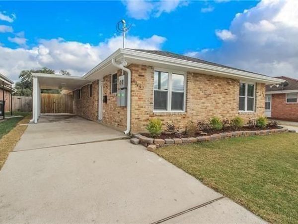 6249 BELLAIRE Drive , New Orleans, LA 70124