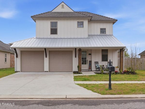 105 Ember Grove Crossing, Lafayette, LA 70508