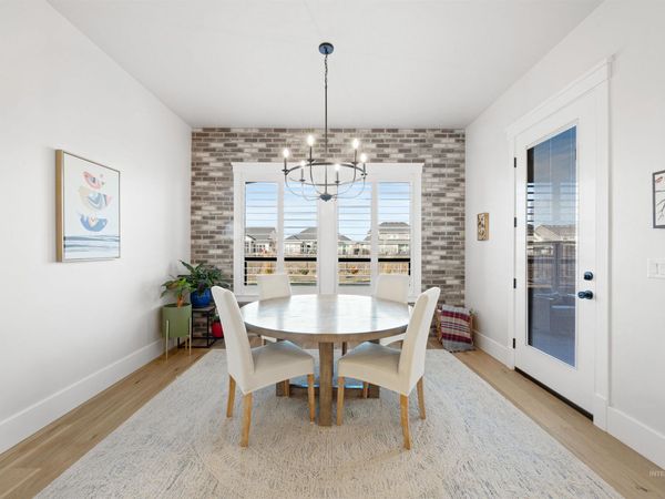 4530 W Durango Dr, Meridian, ID 83646