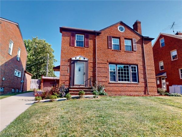 3841 Washington Boulevard , University Heights, OH 44118