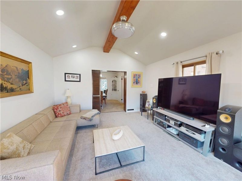 3841 Washington Boulevard, University Heights, OH 44118 Photo 12