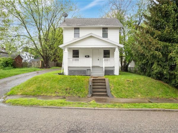 1210 17th Street NE, Canton, OH 44705