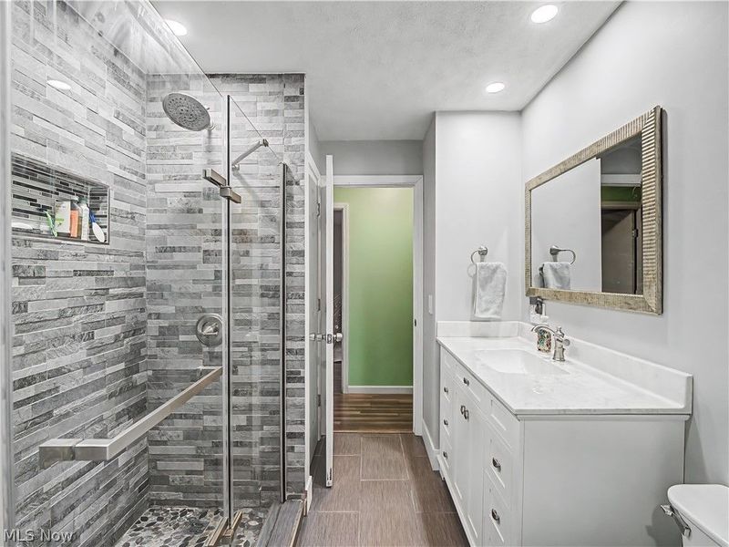 6886 Lynett Drive, Parma, OH 44129 Photo 20