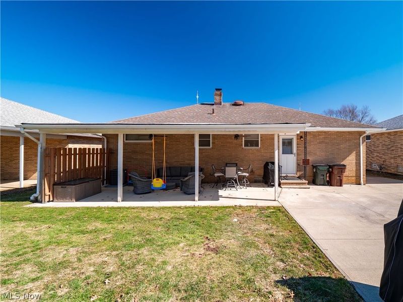 6886 Lynett Drive, Parma, OH 44129 Photo 5