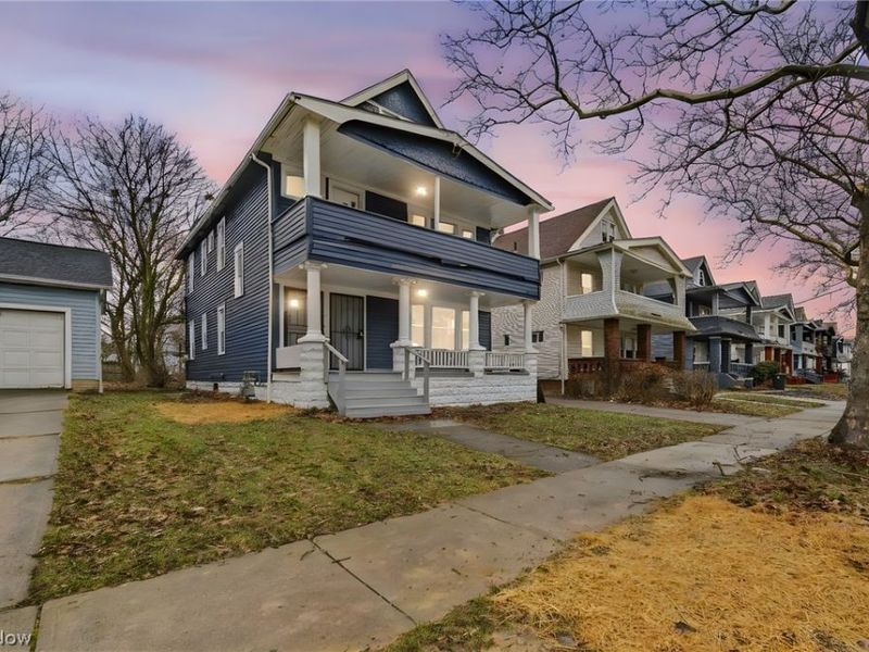 9512 Parkview Avenue , Cleveland, OH 44104 Photo 2