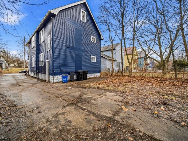 9512 Parkview Avenue , Cleveland, OH 44104 Photo 38