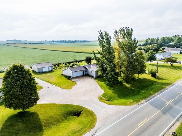 11621 Kimball Avenue, Waterloo, IA 50701