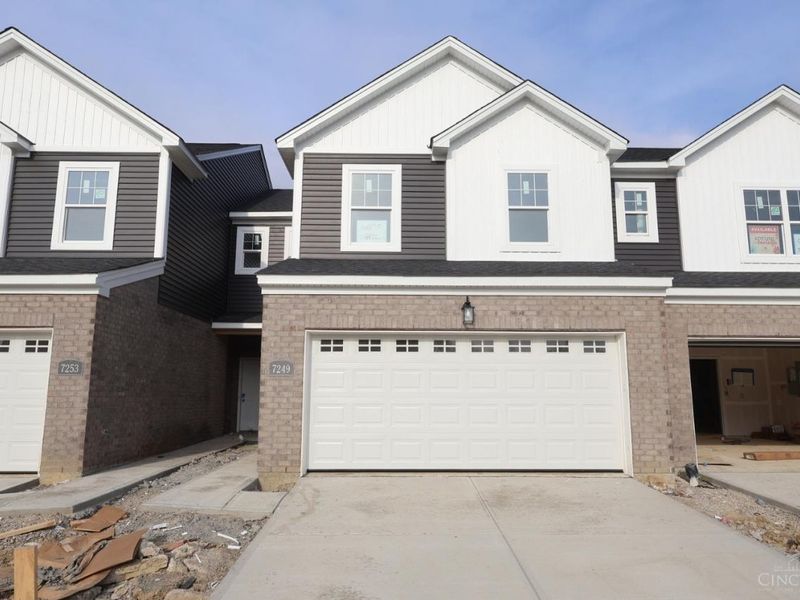 7249 Grandway Drive, Unit 0009, West Chester, OH 45069 Photo 2