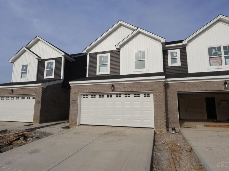 7249 Grandway Drive, Unit 0009, West Chester, OH 45069 Photo 3