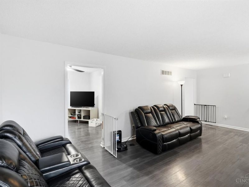 868 Greenwood Lane, Trenton, OH 45067 Photo 8