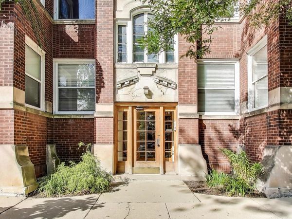 4544 N Sacramento Avenue , Unit 2, Chicago, IL 60625