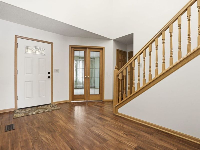 6534 Hemmingford Drive, Canal Winchester, OH 43110 Photo 12