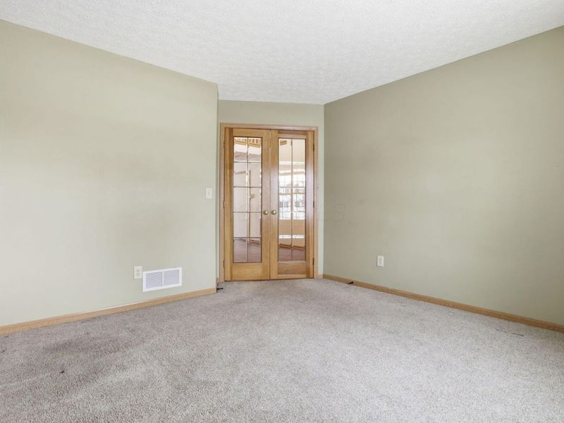 6534 Hemmingford Drive, Canal Winchester, OH 43110 Photo 16