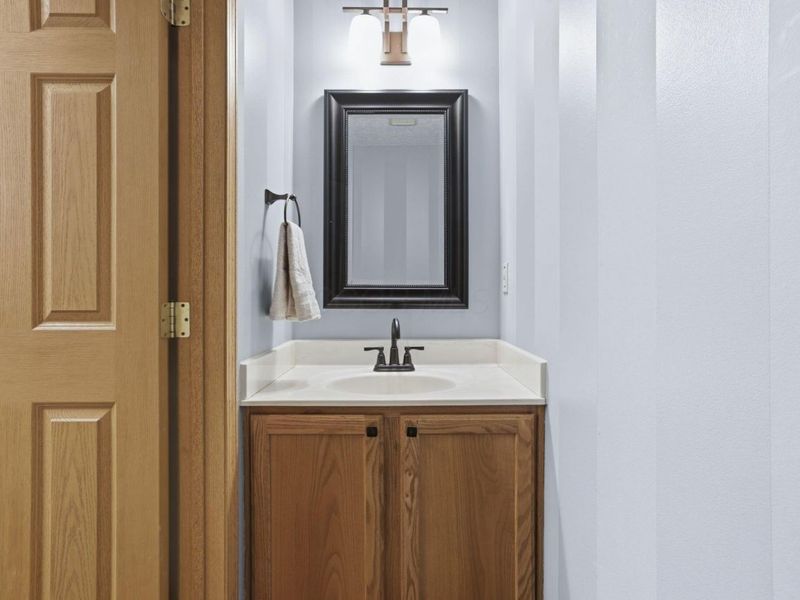 6534 Hemmingford Drive, Canal Winchester, OH 43110 Photo 32