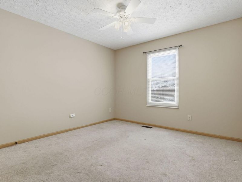 6534 Hemmingford Drive, Canal Winchester, OH 43110 Photo 33