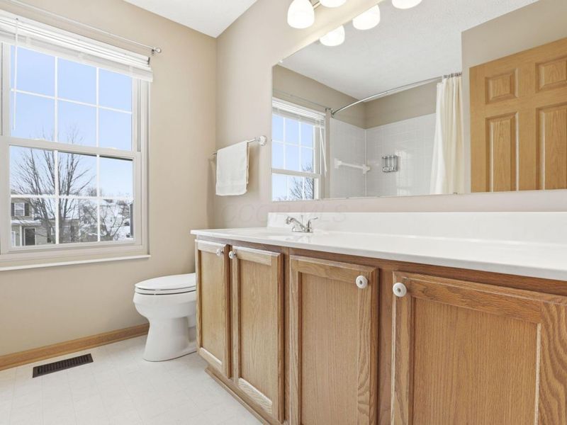 6534 Hemmingford Drive, Canal Winchester, OH 43110 Photo 43