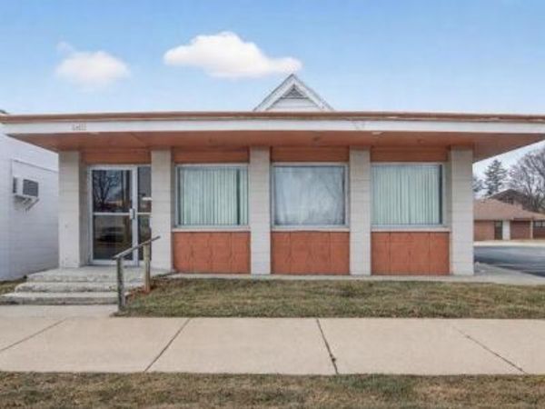 4441 W Fon du Lac AVENUE, Milwaukee, WI 53216