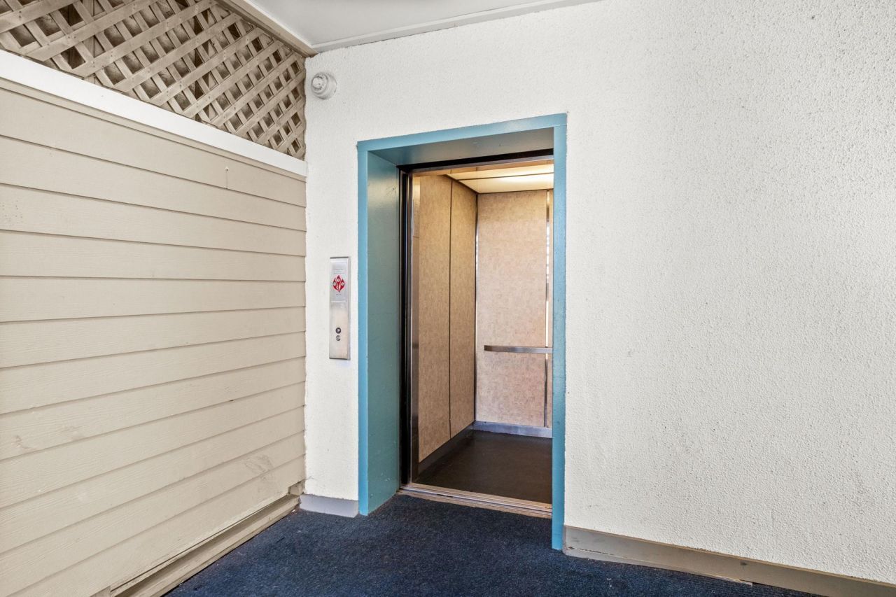 415 Ocean Creek Blvd.  Photo 20