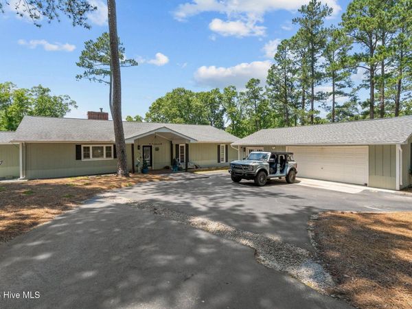 140 One Down Street , Southern Pines, NC 28387