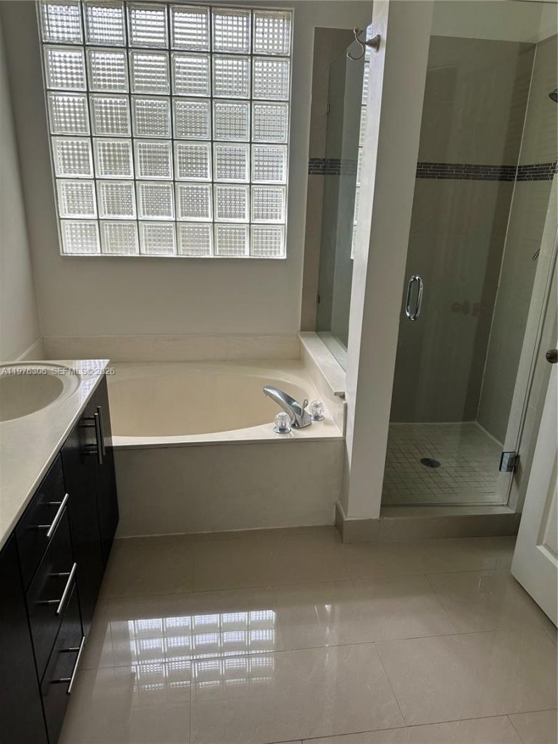 644 Sand Creek Cir , Weston, FL 33327 Photo