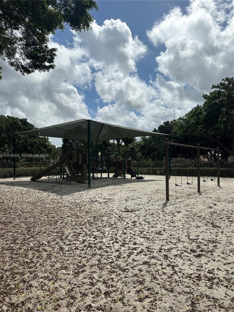 644 Sand Creek Cir , Weston, FL 33327 Photo