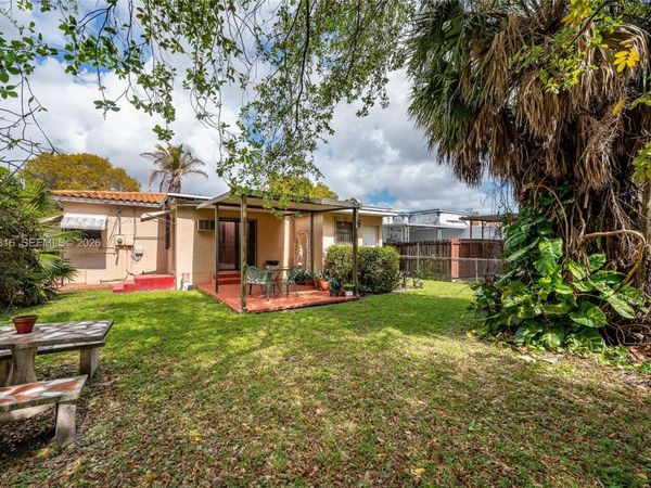 1780 SW 23rd St, Miami, FL 33145