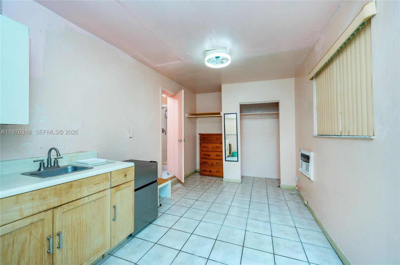 1780 SW 23rd St, Miami, FL 33145 Photo