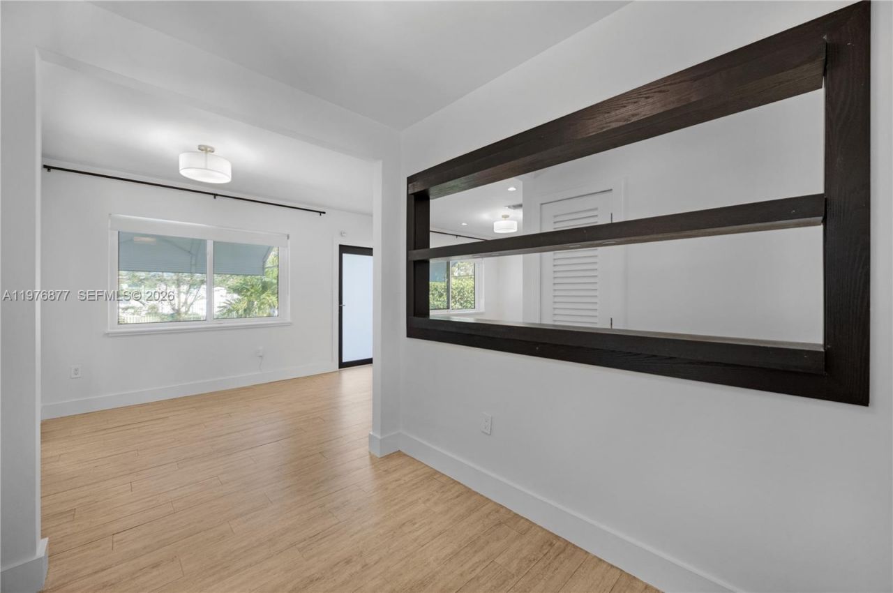 6476 SW 10th Ter , West Miami, FL 33144 Photo