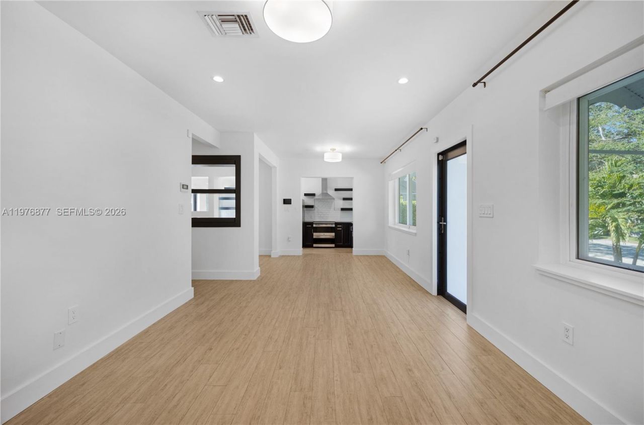 6476 SW 10th Ter , West Miami, FL 33144 Photo