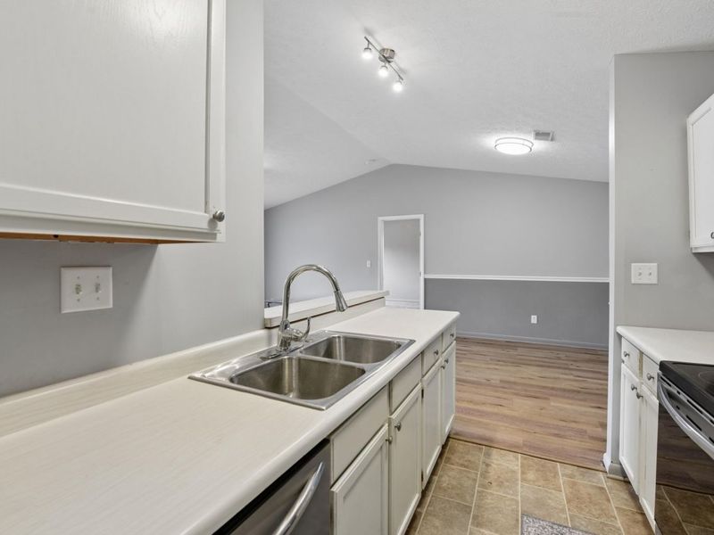 33 Rio Grande Circle, Unit 9, Florence, KY 41042 Photo 13