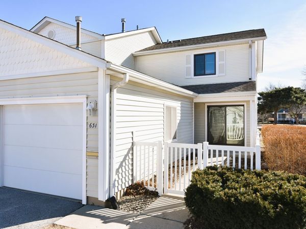 631 Schooner Point , Schaumburg, IL 60194