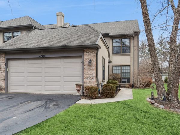 1204 Hobson Oaks Court , Unit 1204, Naperville, IL 60540