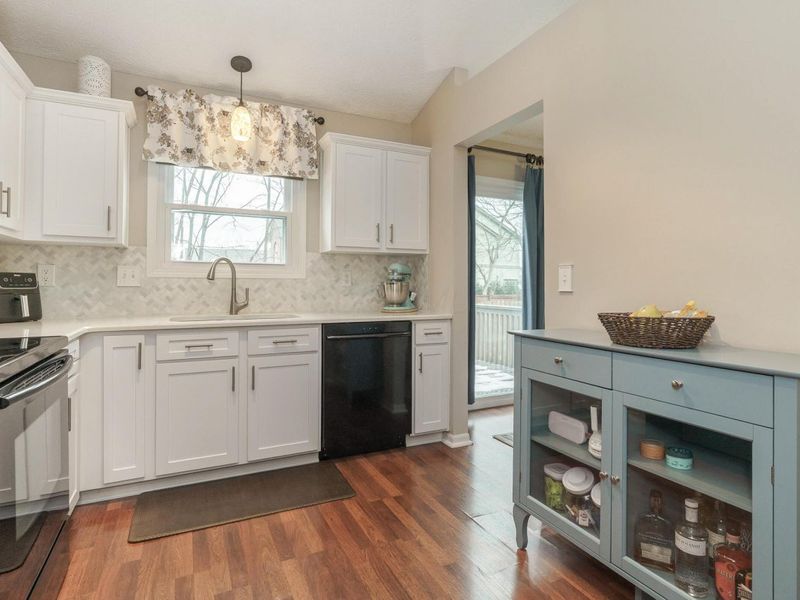 5094 Gredle Drive , Hilliard, OH 43026 Photo 11