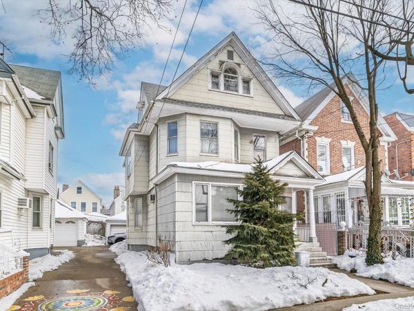 8631 121st Street , Richmond Hill, NY 11418