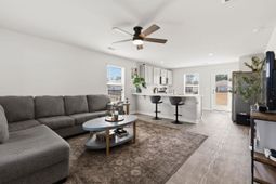 136 Bud Dr.  photo 4