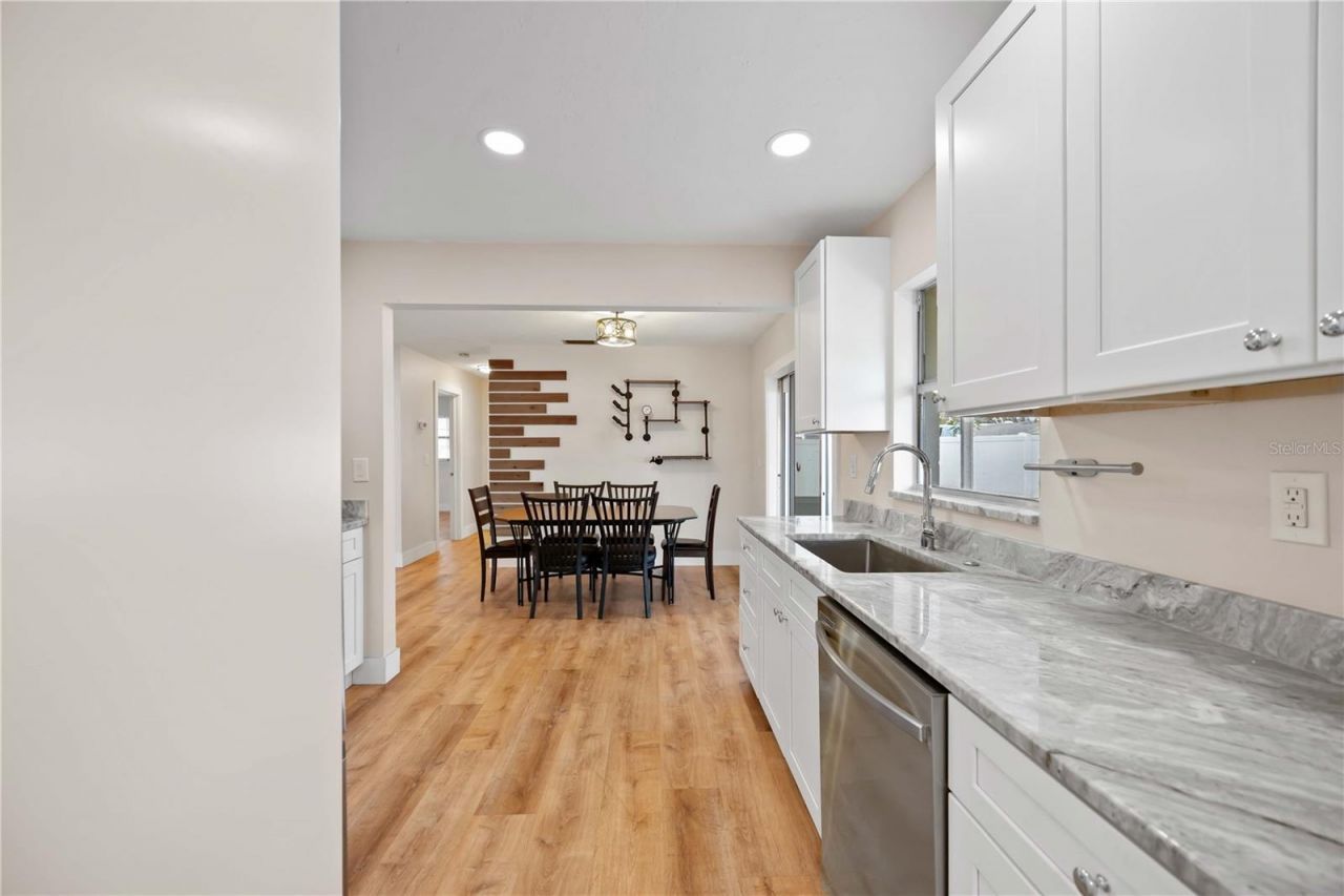 4112 36th Street W, Bradenton, FL 34205 Photo