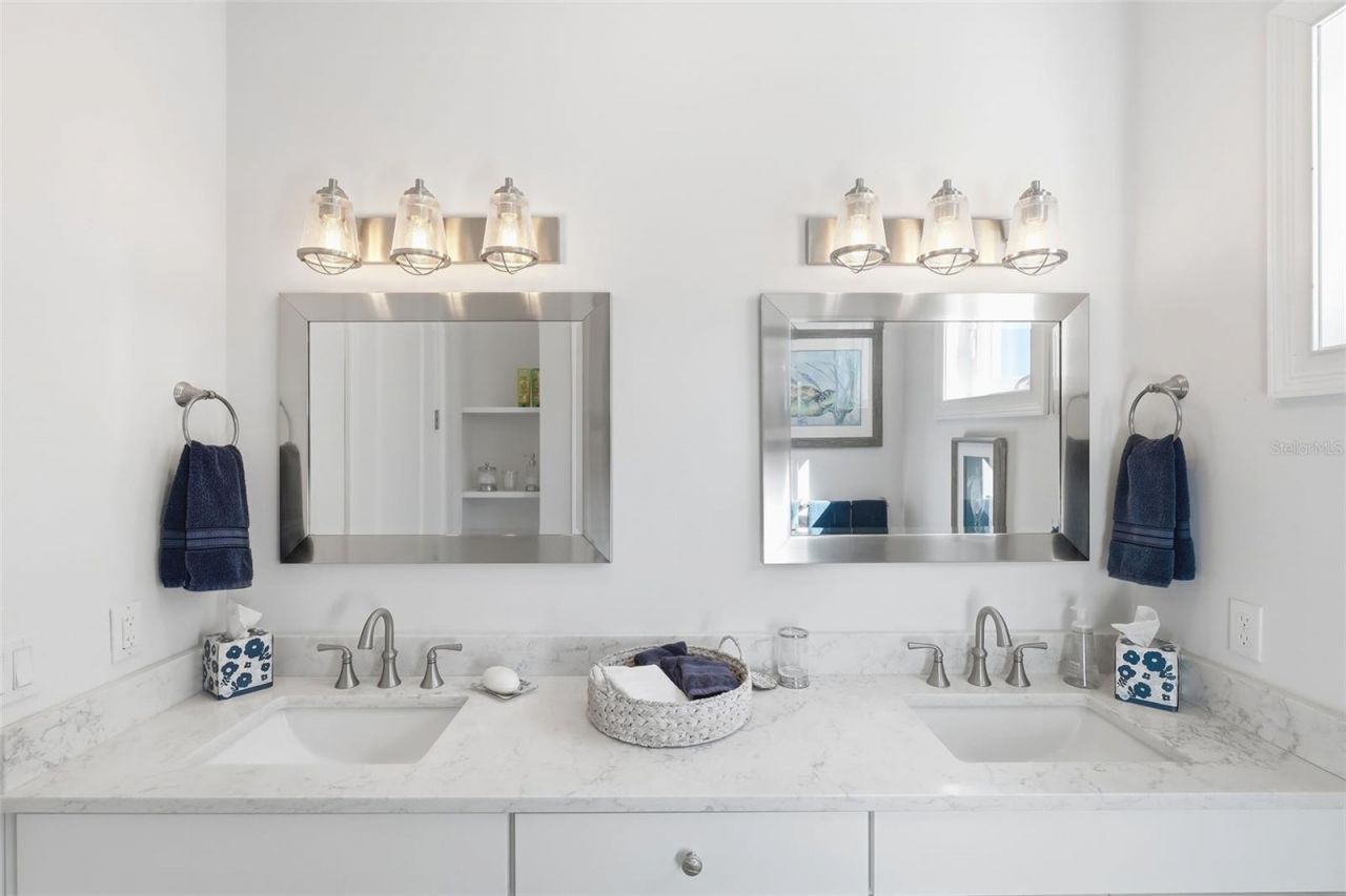 2142 Villa Way, New Smyrna Beach, FL 32169 Photo