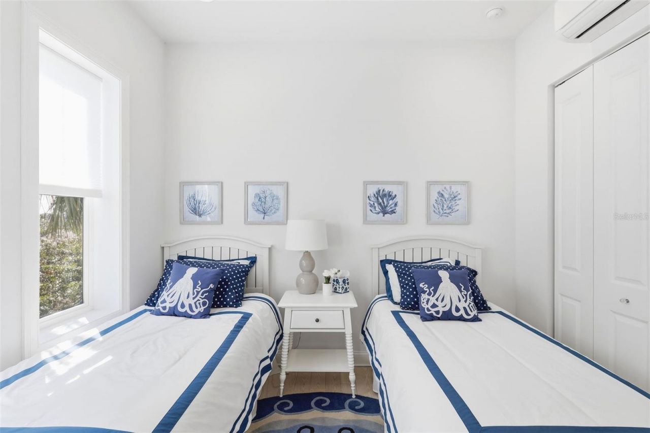 2142 Villa Way, New Smyrna Beach, FL 32169 Photo