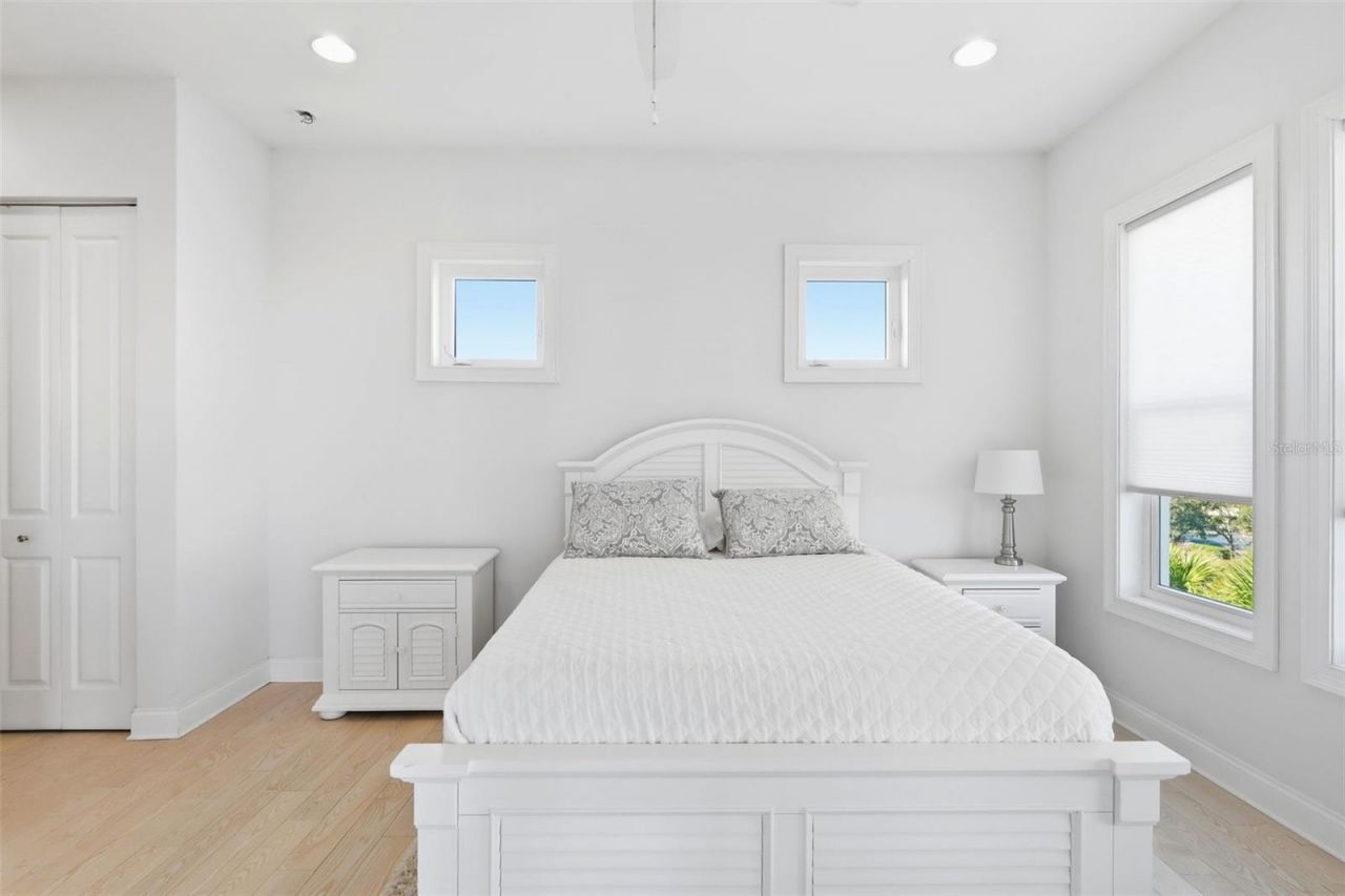 2142 Villa Way, New Smyrna Beach, FL 32169 Photo