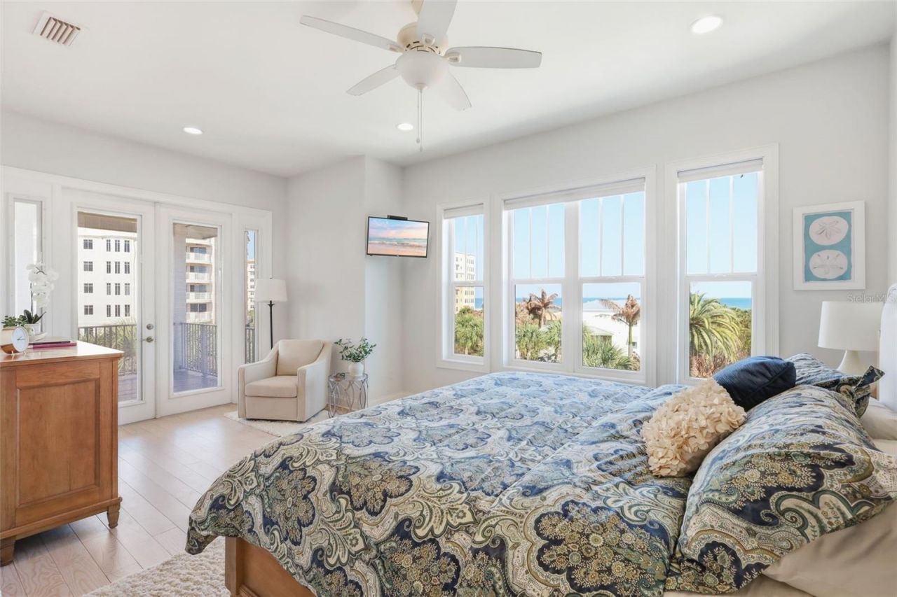 2142 Villa Way, New Smyrna Beach, FL 32169 Photo