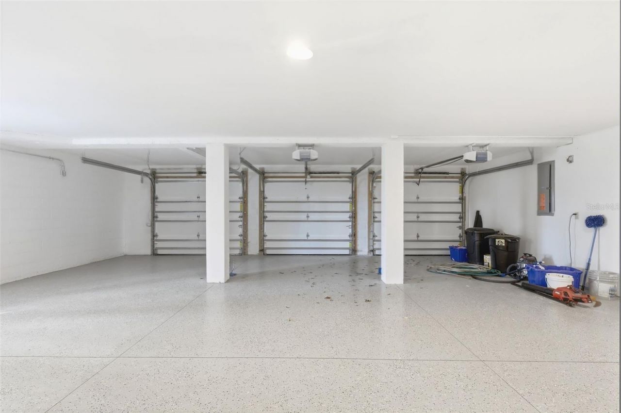 2142 Villa Way, New Smyrna Beach, FL 32169 Photo