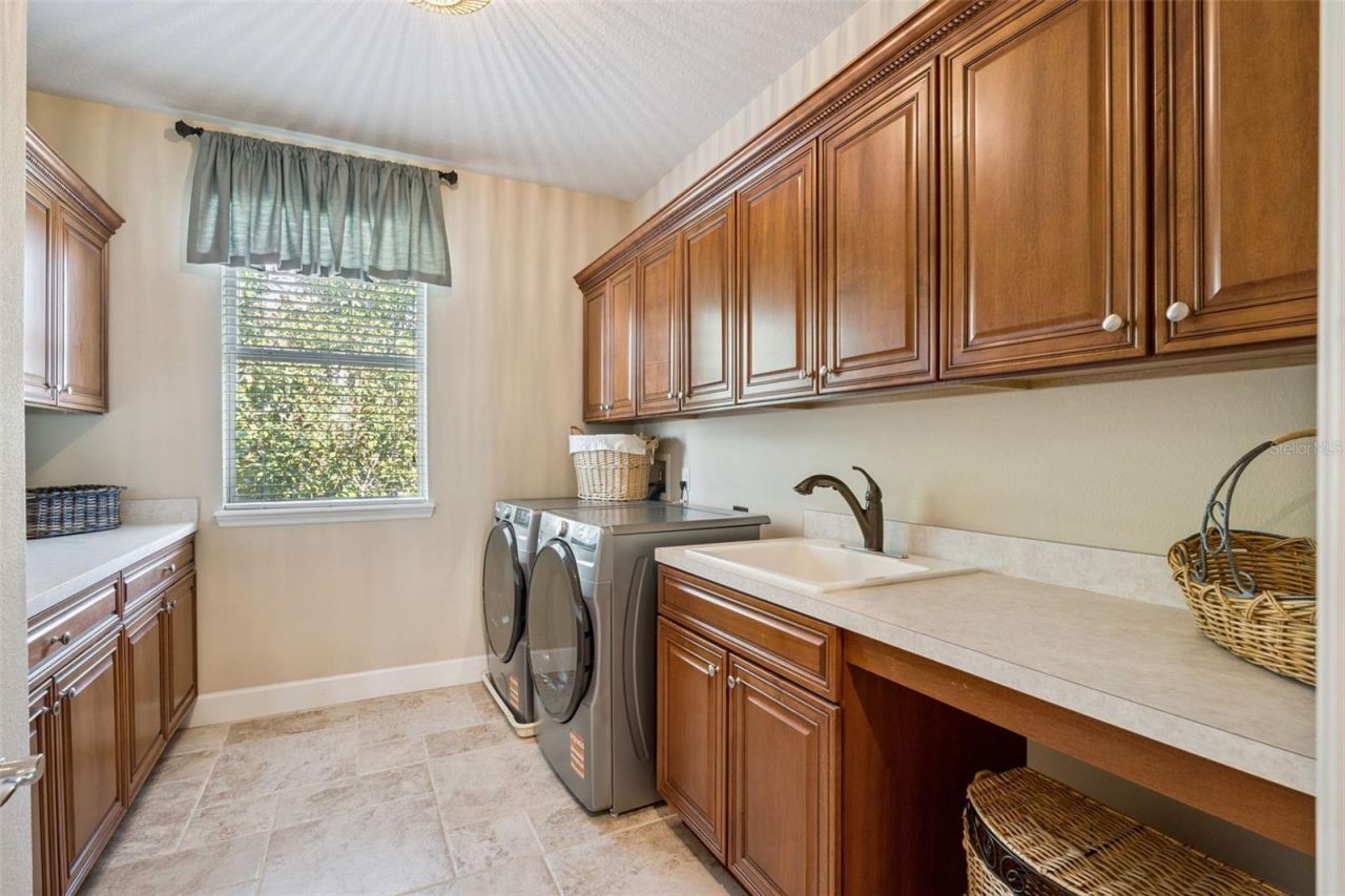 11818 Fiore Drive, Orlando, FL 32827 Photo