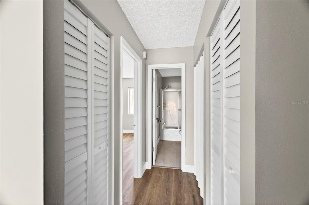 11505 7th Way N, Unit 2304, Saint Petersburg, FL 33716 Photo