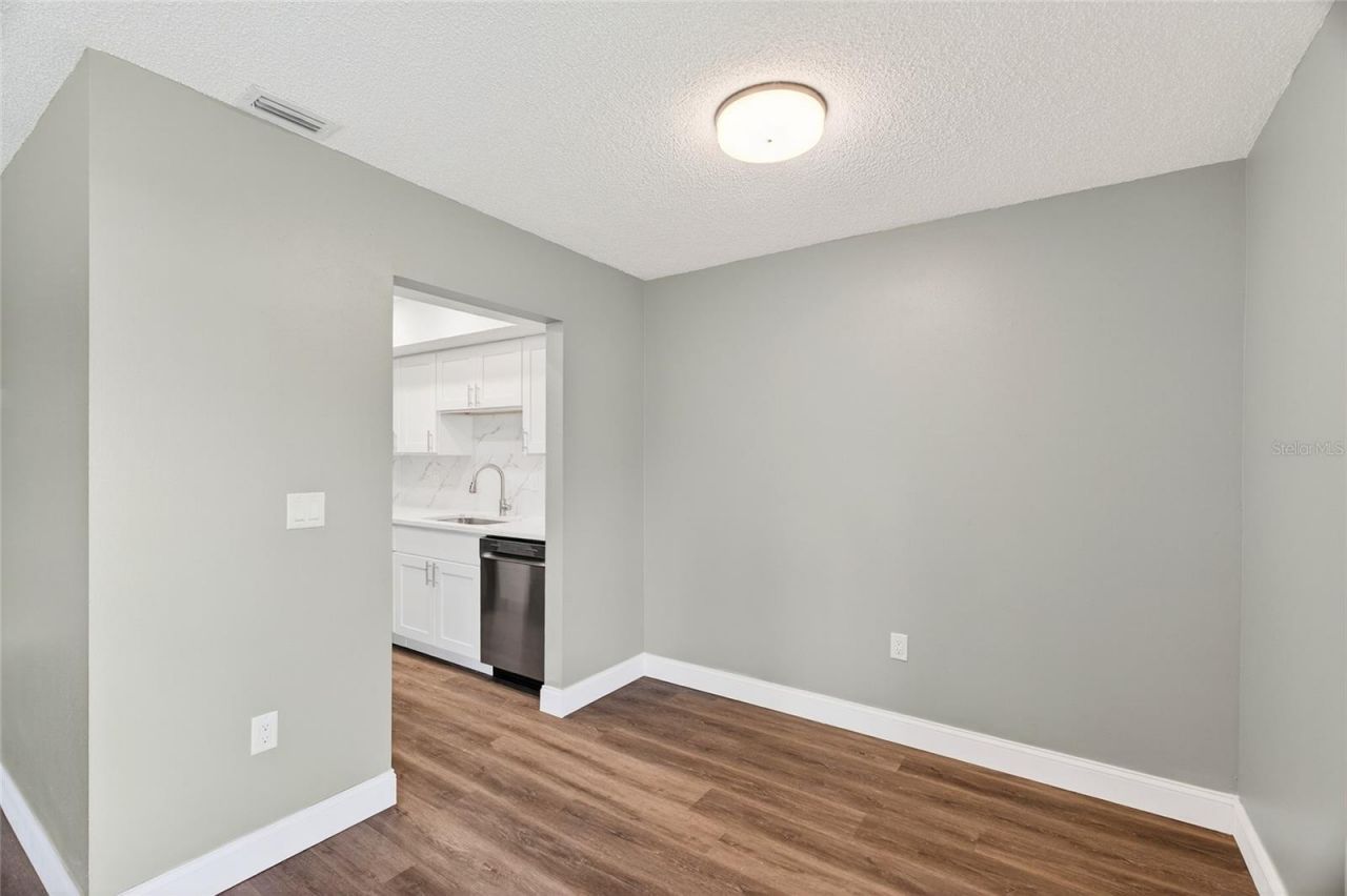 11505 7th Way N, Unit 2304, Saint Petersburg, FL 33716 Photo