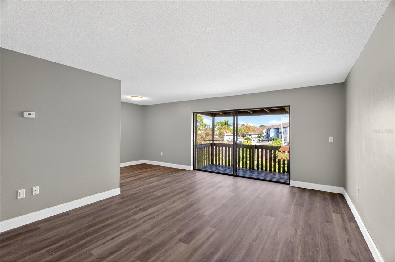 11505 7th Way N, Unit 2304, Saint Petersburg, FL 33716 Photo