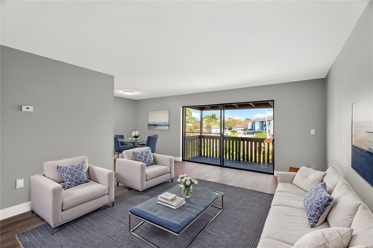 11505 7th Way N, Unit 2304, Saint Petersburg, FL 33716 Photo